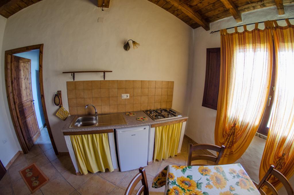 Apartamento Il Rudere Gonnesa Habitación foto
